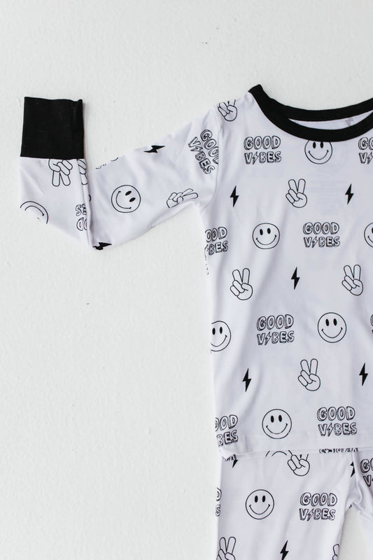 The Vibes Top + Bottom Set