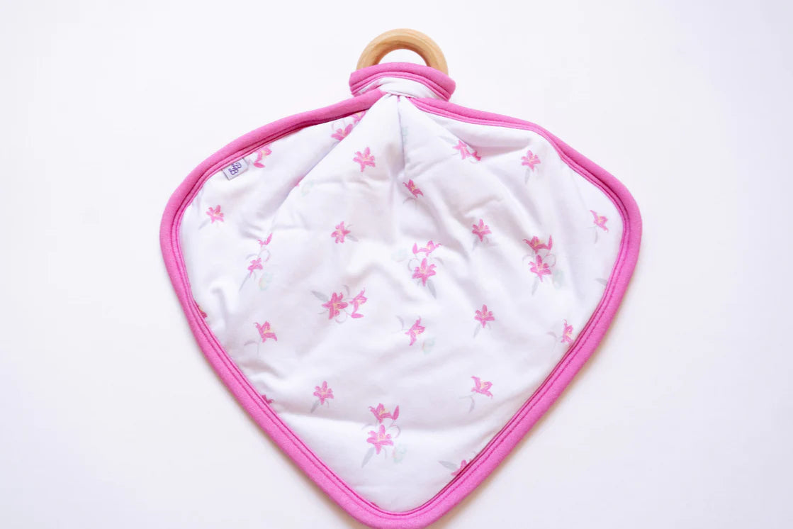 Lily | Sprig Quilted Lovey
